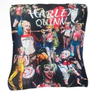 NEW DC Harley Quinn Bird of Prey Lightweight Throw / Blanket